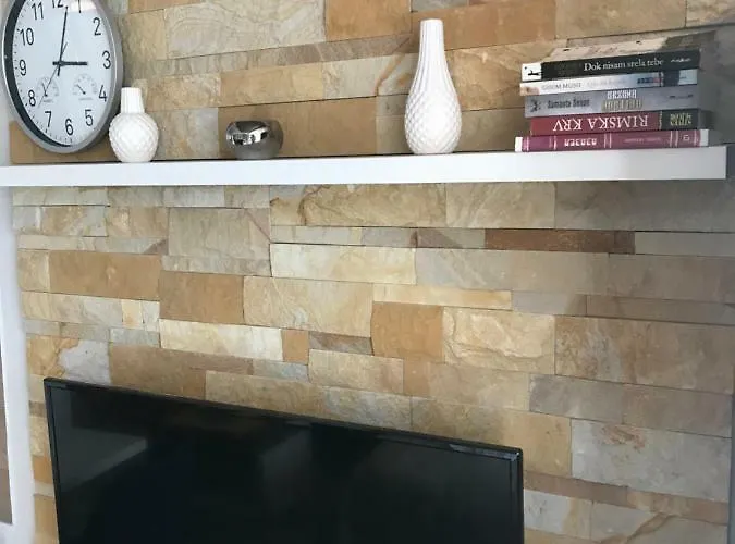 アパート Premier 24 Milmari