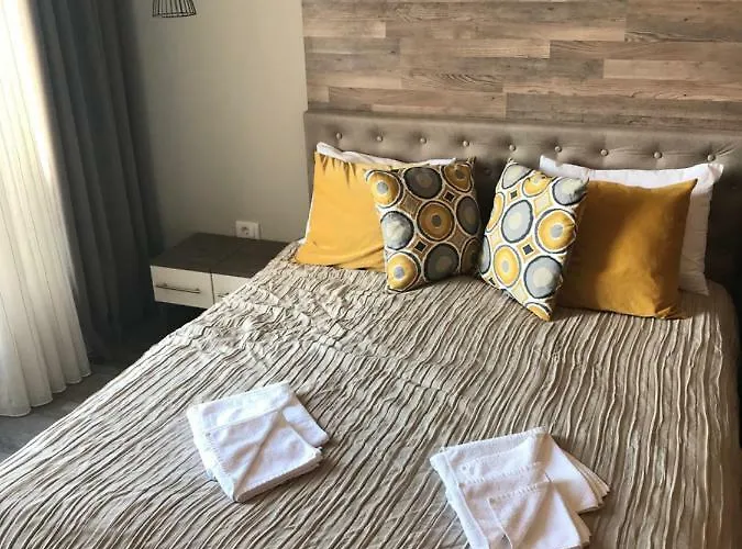 アパート Premier 24 Milmari