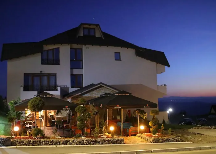 Premier 24 Milmari Apartment *