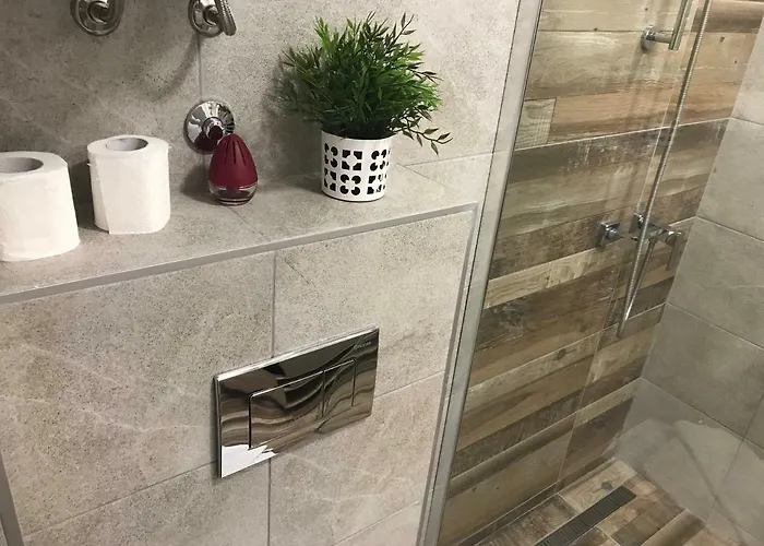 Premier 24 Milmari アパート コパオニク