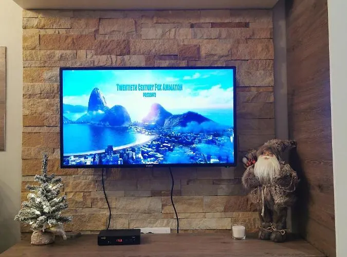 Premier 24 Milmari アパート